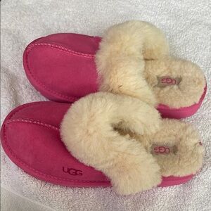 UGG Pink Kids Slippers with Cream